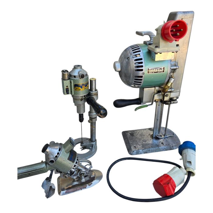 Mașina de tăiat mocheta