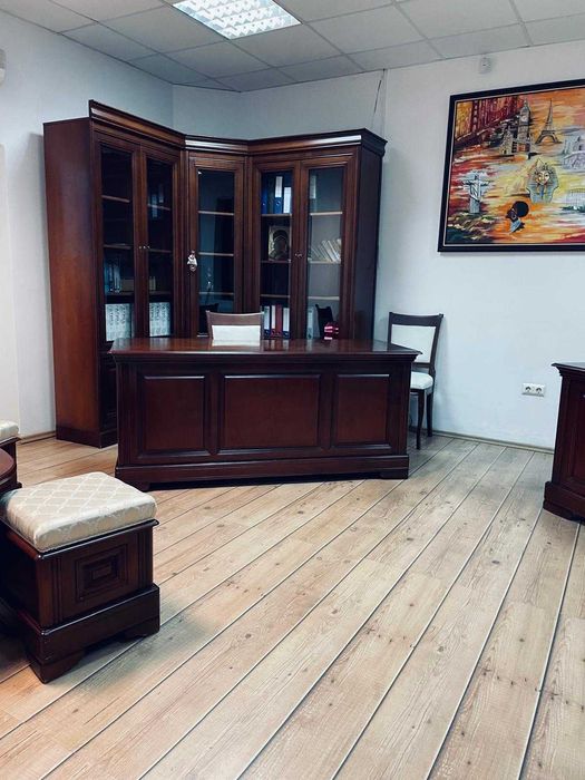 INCHIRIEZ Spatiu comercial pt BIROURI str. Ady Endre - Pt PRETENTIOSI