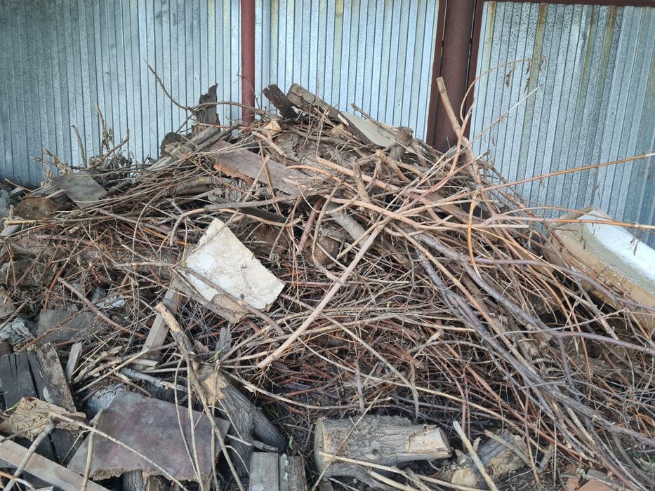 Отдам ДАРОМ дрова для топки бани для шашлыковсамовывоз