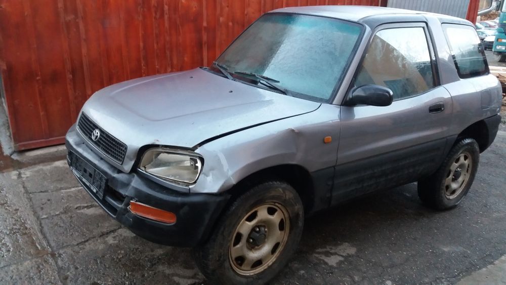Aripa dreapta spate  toyota rav 4 1 I 2.0 i 1994-2000