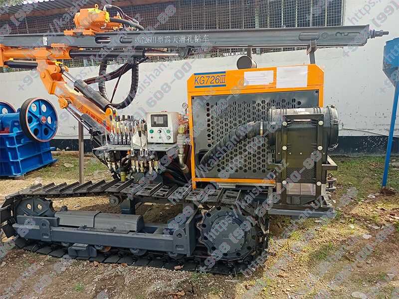 Буровая KAISHAN KG726III (DTH): глубина — 25 м, диаметр — 115 мм