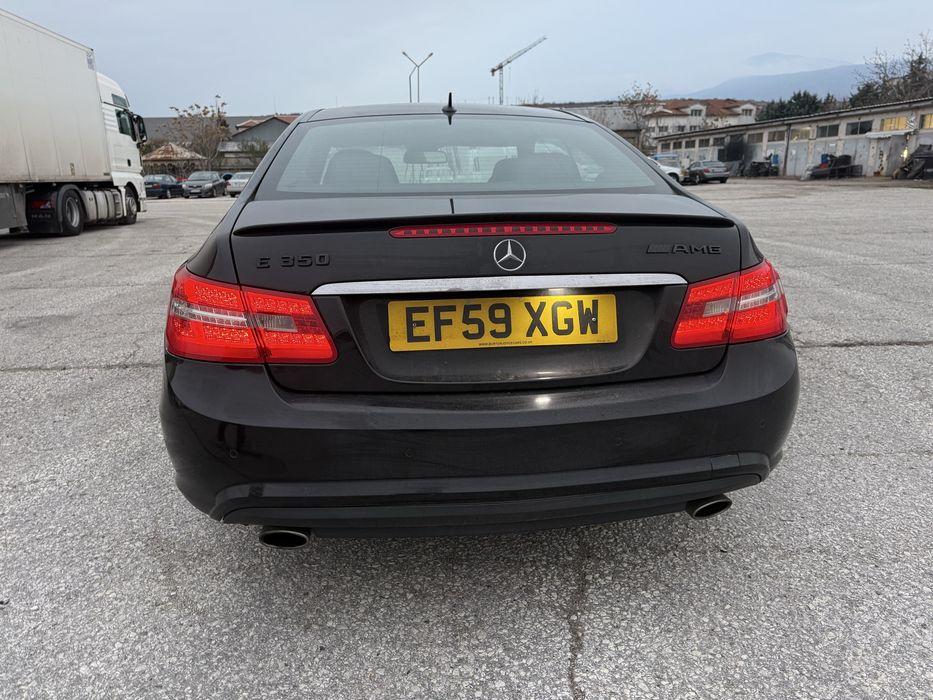 На части W207 Мерцедес Е 350 CDi Coupe/ AMG Пакет/