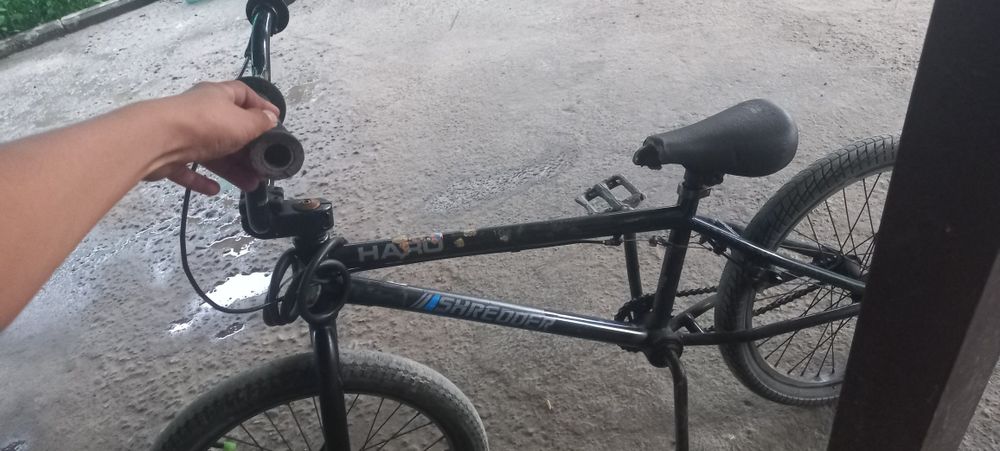 Продам бмх  за 30к отдам срочно ориг