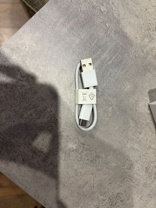 Продам наушники Xiaomi Buds 5
