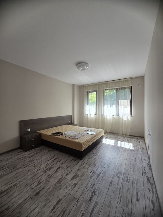 Продава се Къща в Елена - 370 кв.м за 1028 €/кв.м - Снимка #17