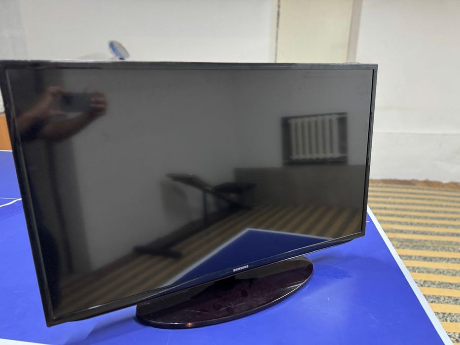 Телевизор на запчасти