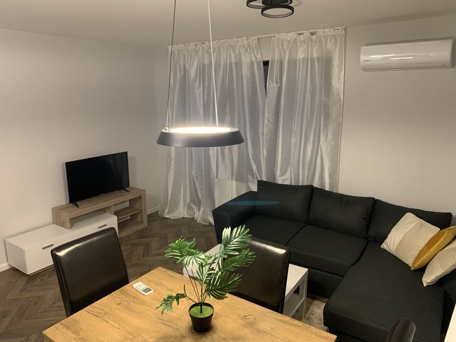 Двустаен апартамент Гребна База под наем