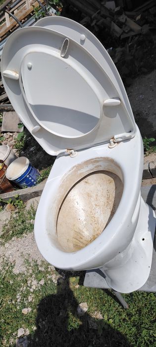 стройтильный унитаз бар