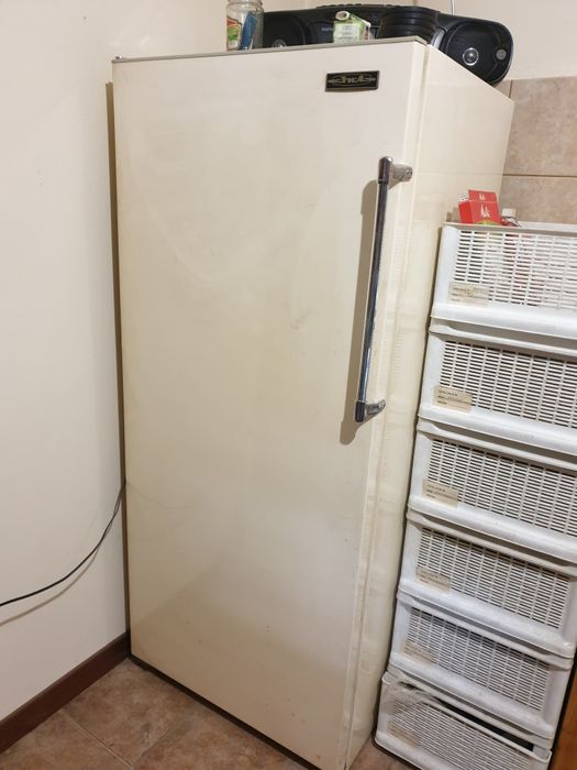 Хладилник ЗИЛ запазен