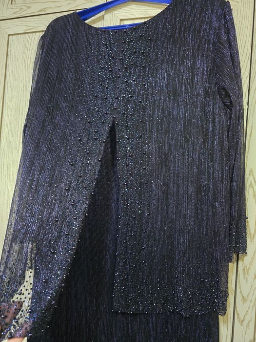 Продаётся платье