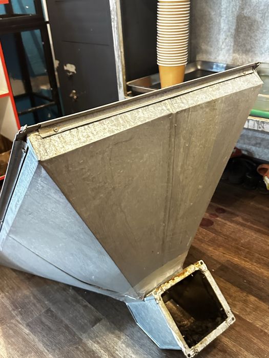 Зонт для вытяжки