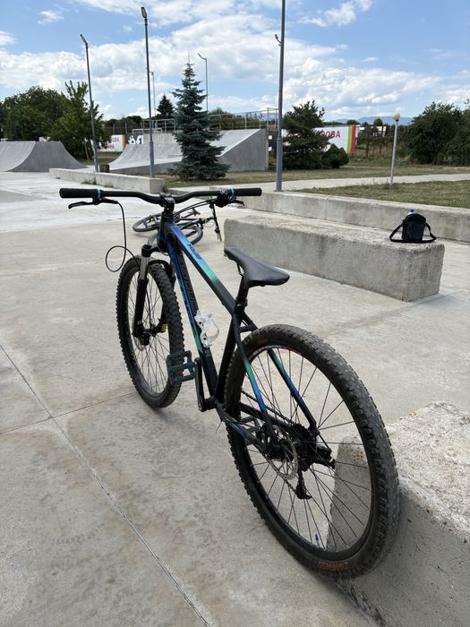 Cross grx 9 2022