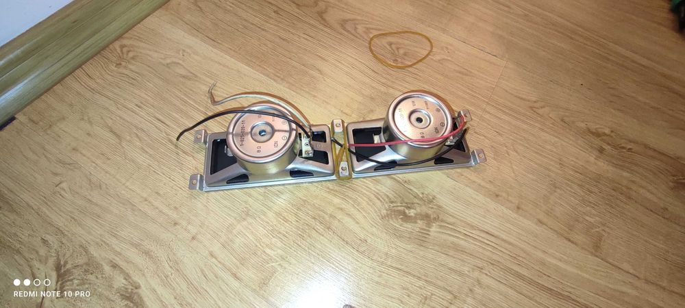 Vand difuzoare de 10W ca NOI