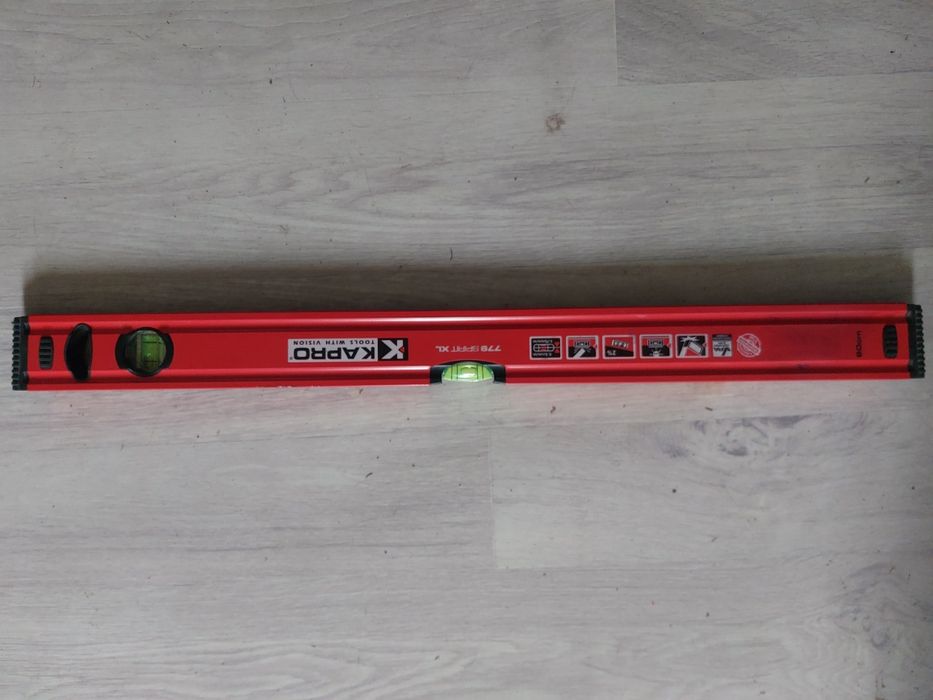 Уровень пузырьковый