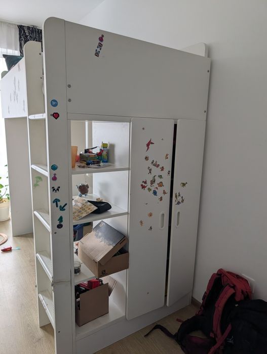 Pat supraetajat ikea