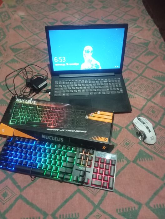продам ноутбук Леново amd a4