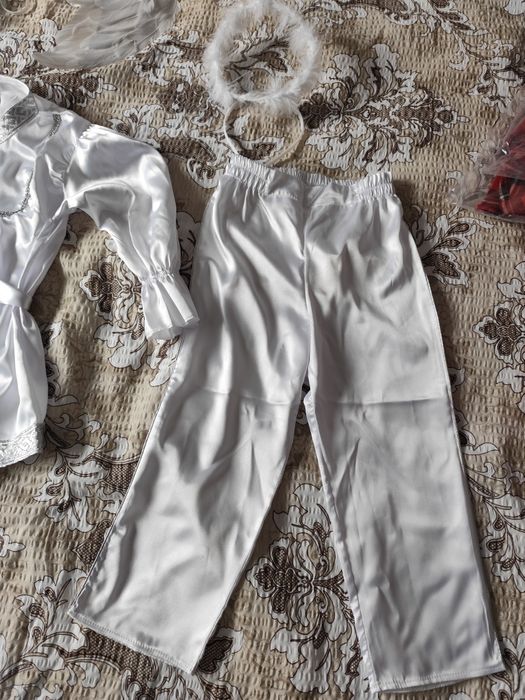 Costum băiețel îngeraș serbare