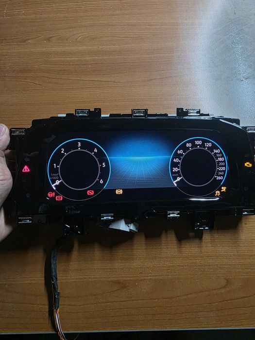 Ceasuri digitale plasma golf 8 virtual cockpit