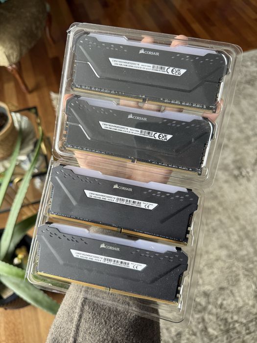 RAM Corsair Vengeance PRO 32 GB ( 4 x 8 GB)