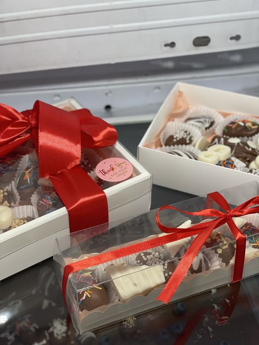 Финики в шоколаде