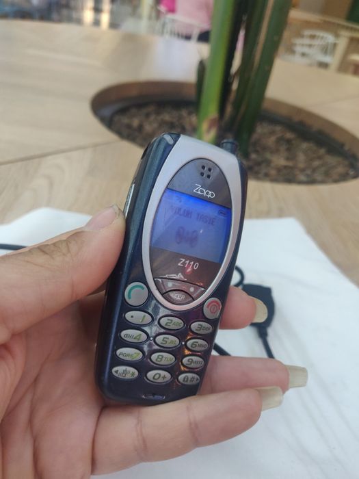 Telefon Zapp Z110 functional si cu incarcator