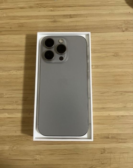 Iphone 16 pro 94% EAC