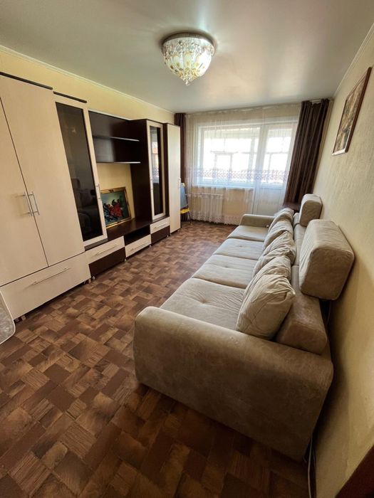 Продаётся 2 ком. р-н стадина Авангард.