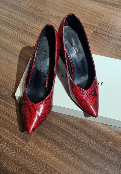 Pantofi roșii femei cu toc gros nr 36 Buonarotti