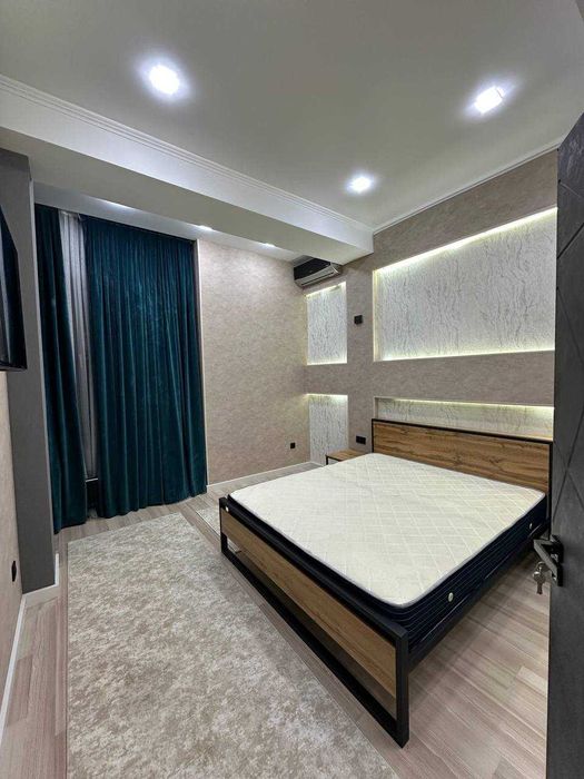 СДАЁТСЯ ШИКАРНАЯ 2-х на ЖК Паркент Авеню, Ор-р рынок Паркент (Р6)