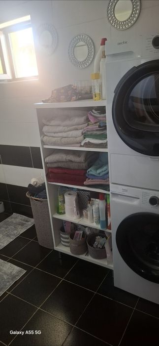 Vand mobilier baie, wc și cada cu hidromasaj