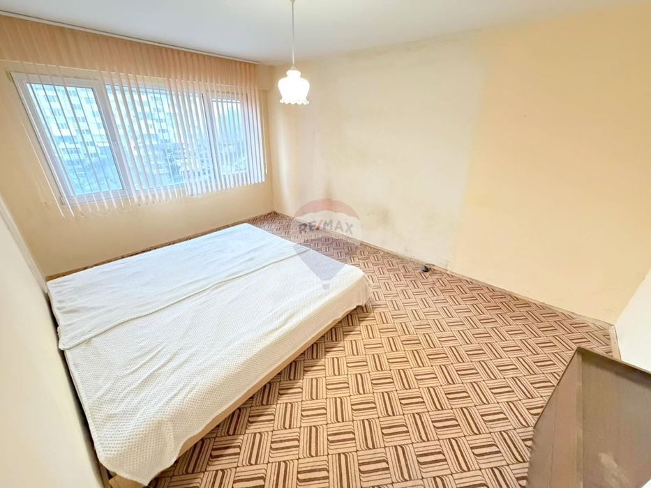 Гарсониера за продажба в жк.Владислав Варненчик, гр. Варна ДК - № 4489