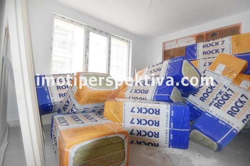 Продава се Тристаен апартамент в Пловдив, Кючук Париж - 106 кв.м за 1280 €/кв.м - Снимка #3