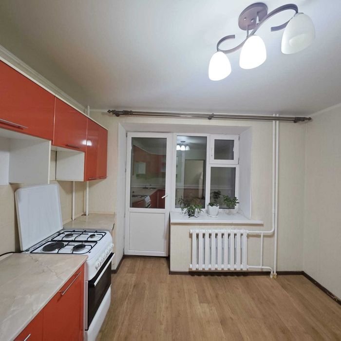 продам 2-к квартиру Военный институт
