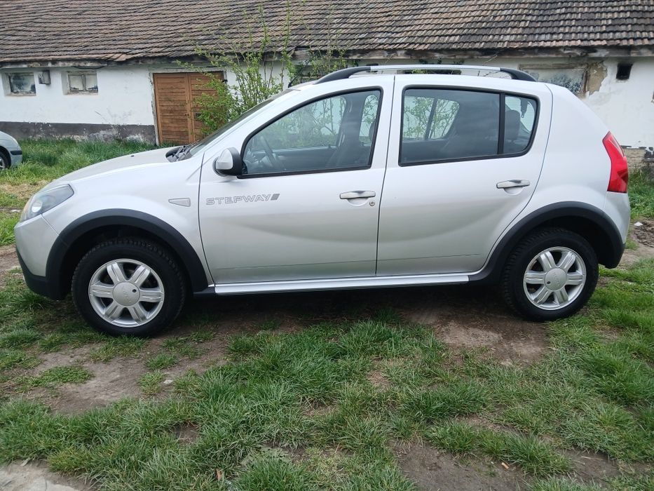 Dacia Sandero stepway 1.6 8 v  benzina
