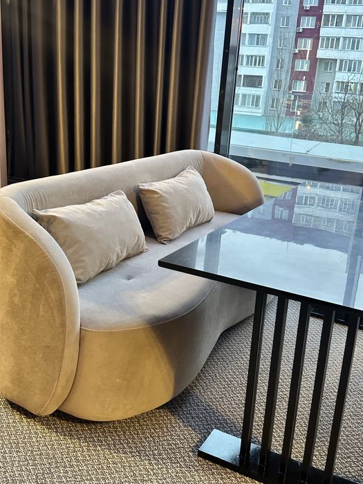 Столы для кафе и ресторанов