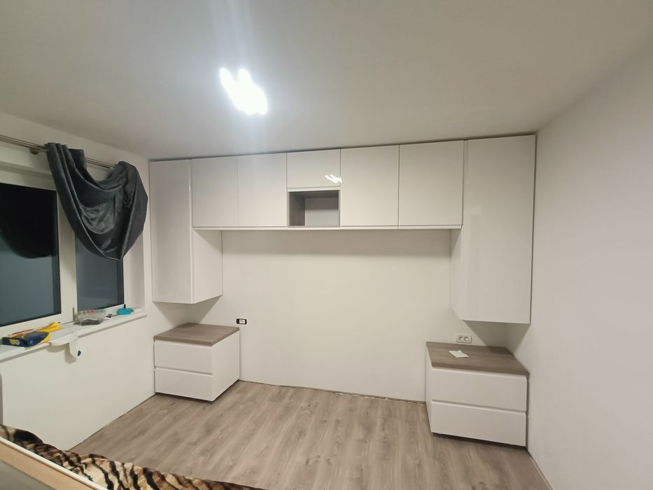 Mobilier la comanda
