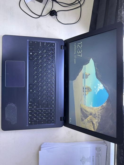 Продам ноут 40000тг