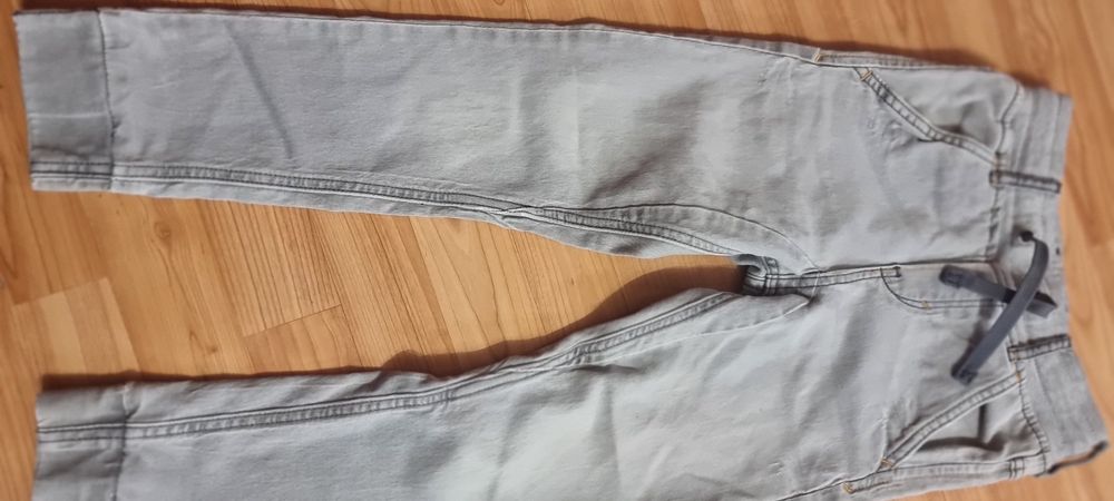 Blugi pentru băieți