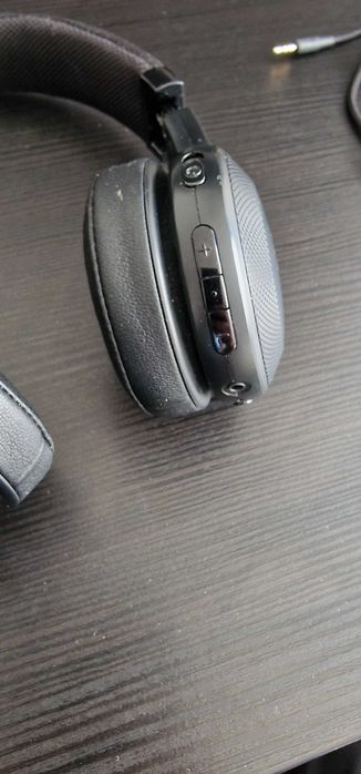Слушалки JBL E45BT ON-EAR