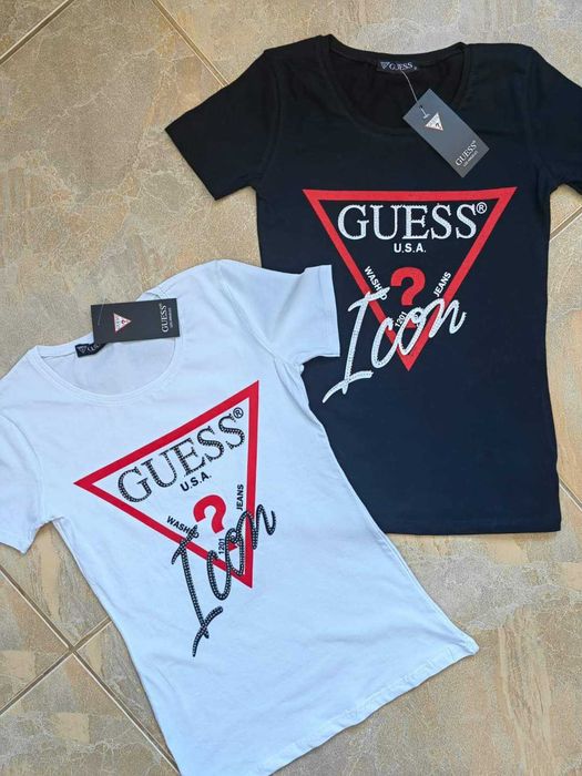 Нова тениска на ''GUESS''