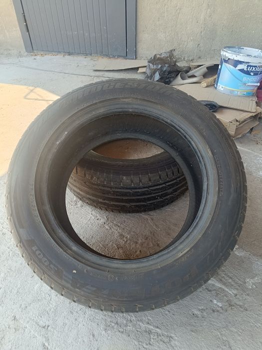 Продам шины (резину) 215/55/16