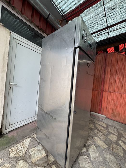 Frigider profesinal de inox de vanzare