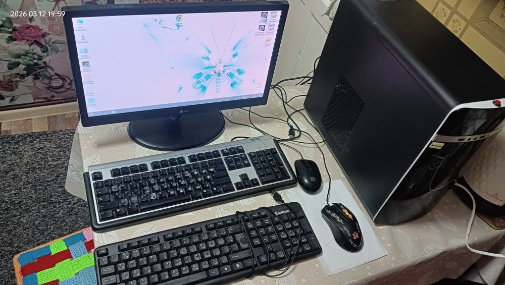 Продам комплектом компьютер  для учёбы