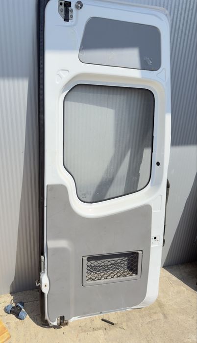 Врата за mercedes sprinter w906