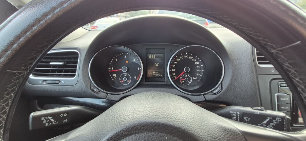 VOLKSWAGEN Golf 2010 — imagine 5