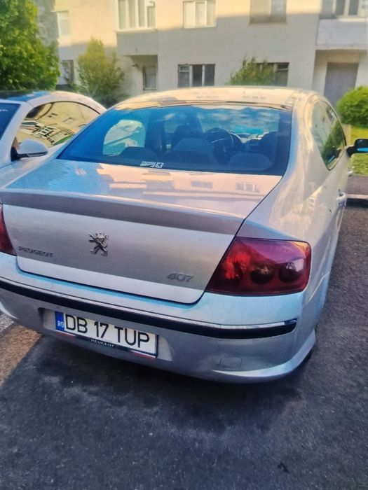 Se vinde mașina  auto