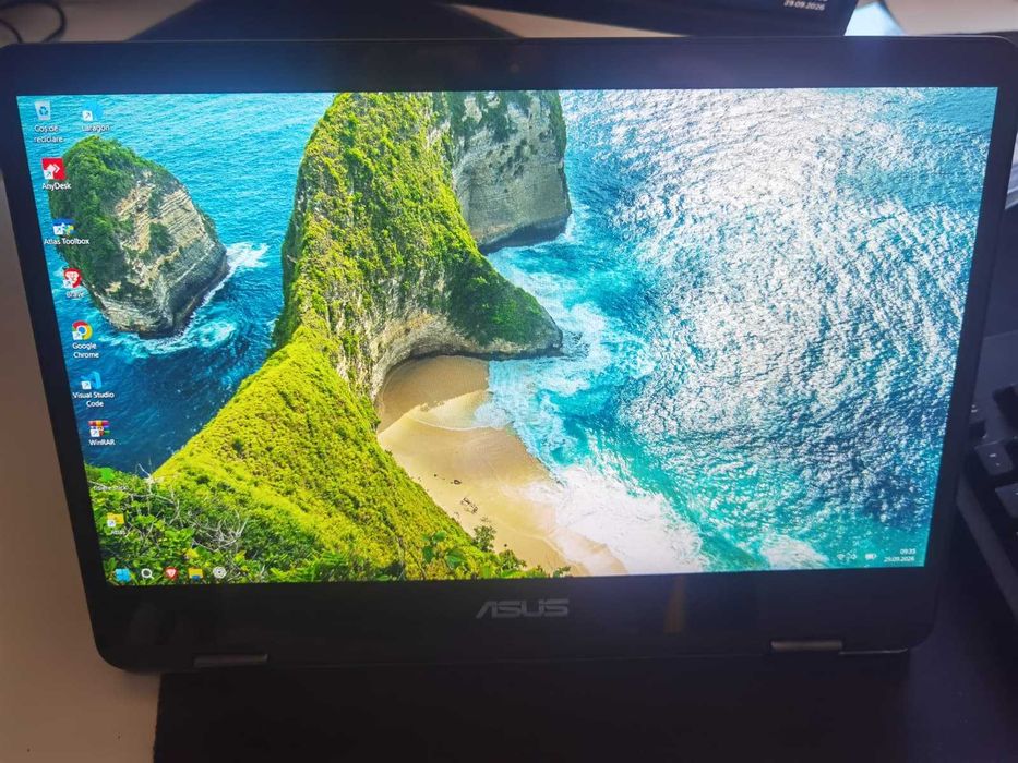 ASUS ZenBook Flip 14 UX461U 2-in-1 Touchscreen 360° + Stylus + Husă
