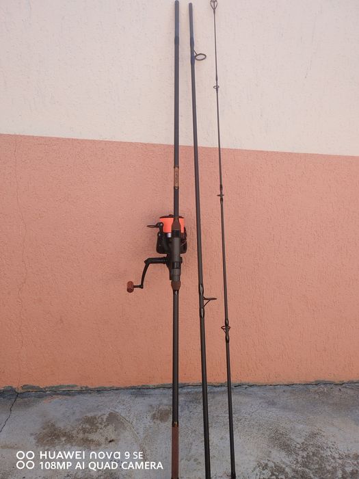 De vanzare.Lansete Delfin Simbol 3,60 cu mulinete Prologic 8000