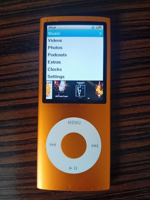 iPod nano 8 GB generația a 4 a