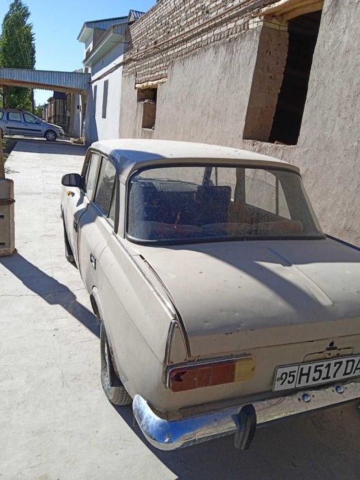 Енгил автомашина